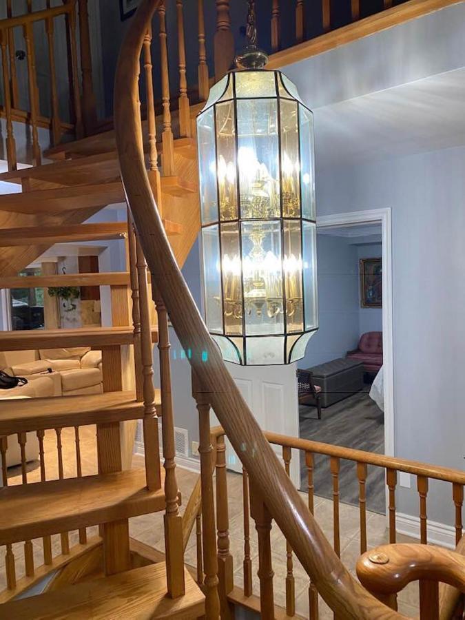 Luxury Suites At Military Trail Toronto Eksteriør bilde