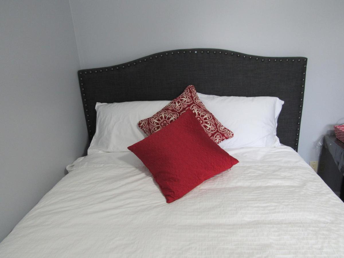 Luxury Suites At Military Trail Toronto Eksteriør bilde