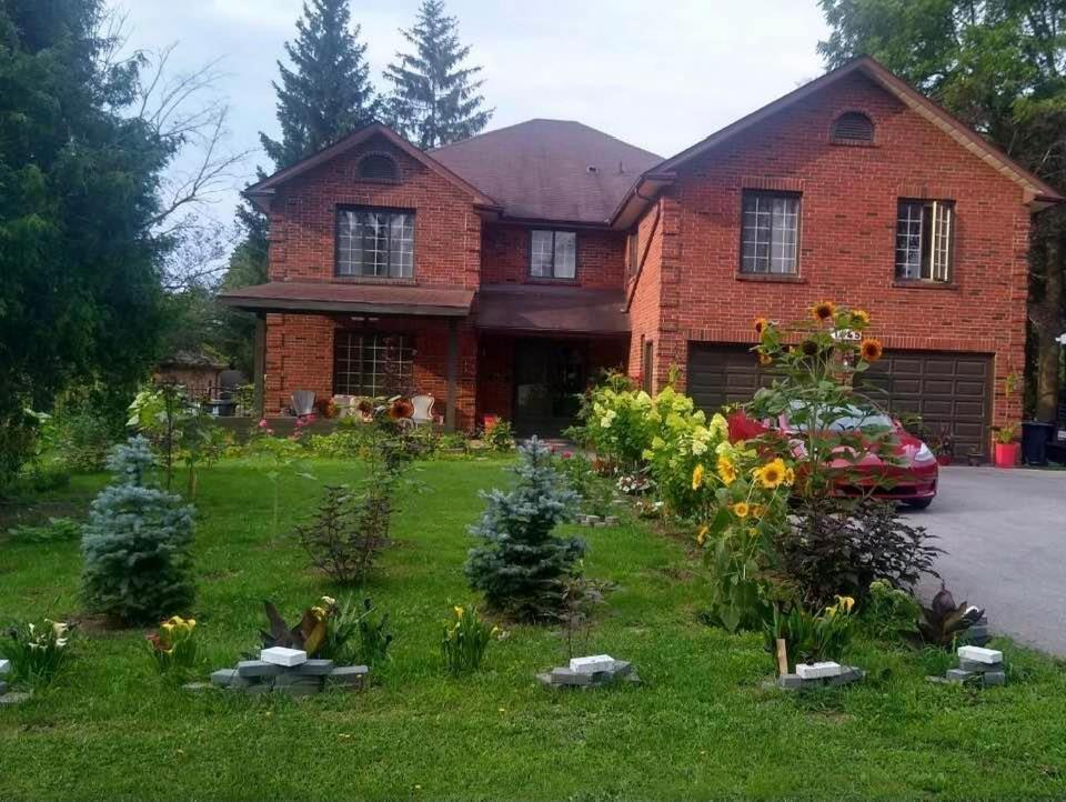 Luxury Suites At Military Trail Toronto Eksteriør bilde